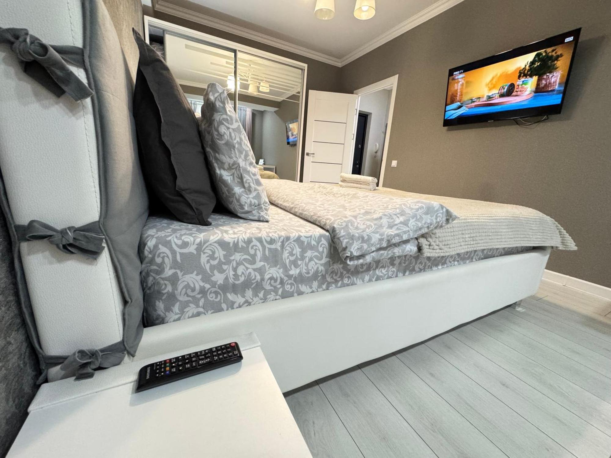 Rentnow Large And Cozy Apartment In The Center, Parking Chisinau Exterior foto