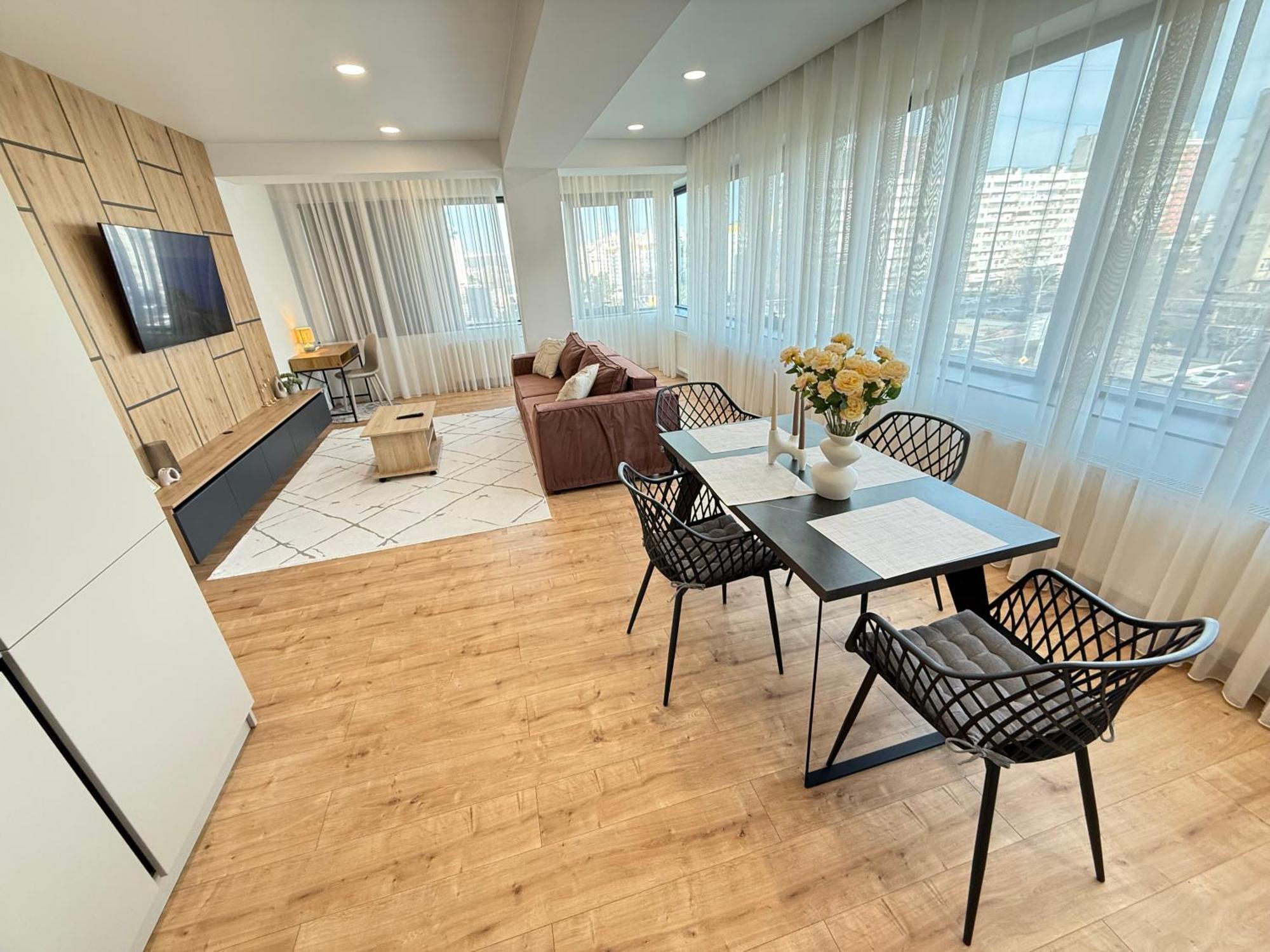 Rentnow Large And Cozy Apartment In The Center, Parking Chisinau Exterior foto