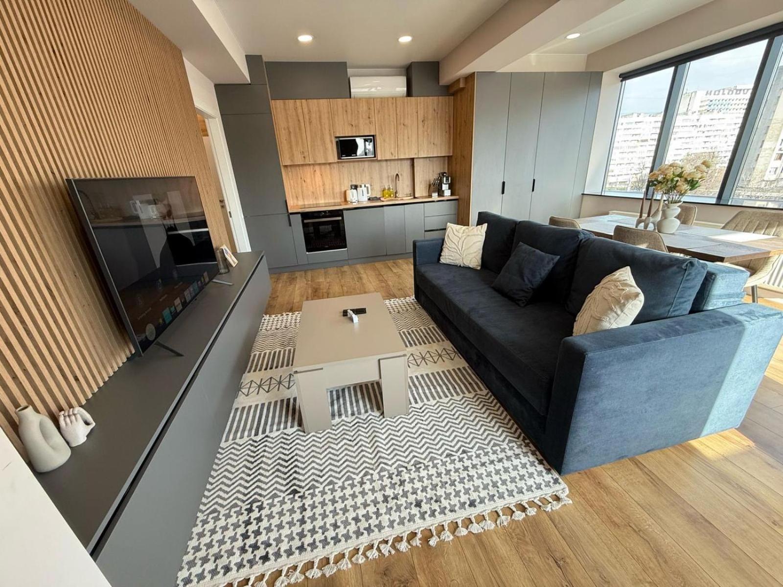 Rentnow Large And Cozy Apartment In The Center, Parking Chisinau Exterior foto